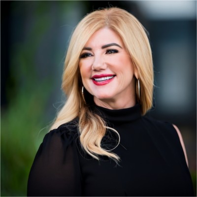 Jennifer C, Benefits Director